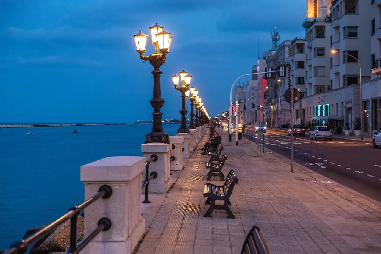Casa Dei Visionari Appartement Bari Italië